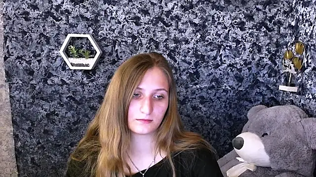 Jenny smille  online show from 05/30/26, 08:33
