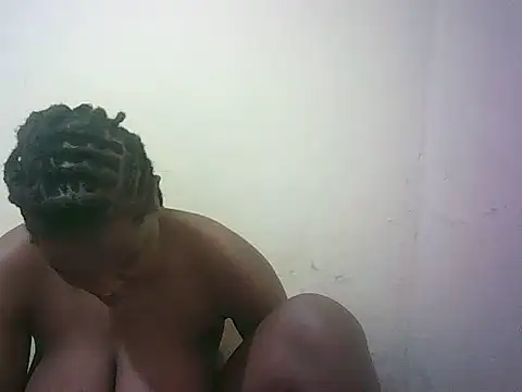 Snapshot of Irresistibleprincess02 chatting on 06/08/26, 10:15 Irresistibleprincess02 online show from 06/08/26, 10:15