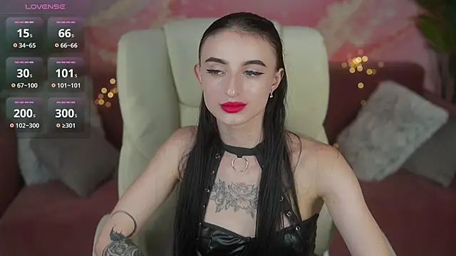 EmilyyMoon online show from 07/28/26, 01:32
