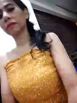 Snapshot of Alisaa0716 chatting on 06/05/26, 06:42 Alisaa0716 online show from 06/05/26, 06:42
