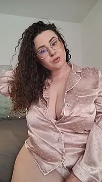 Elissa Floyd   online show from 05/30/26, 11:29