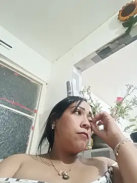 OliviaWilliamm online show from 07/09/26, 11:42