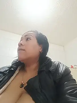 OliviaWilliamm online show from 07/17/26, 07:30