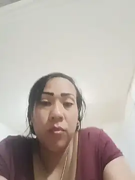 OliviaWilliamm online show from 07/18/26, 08:23