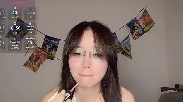 77-Vicky online show from 06/28/26, 07:58