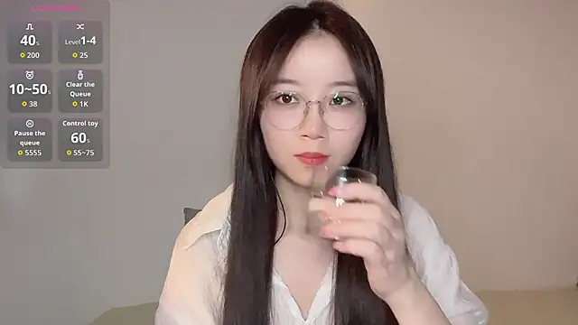 77-Vicky online show from 07/28/26, 03:21