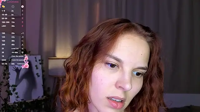 Snapshot of SinaHogsette chatting on 06/11/26, 02:53 SinaHogsette online show from 06/11/26, 02:53