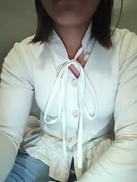 Snapshot of Emma-sin chatting on 06/11/26, 02:59 Emma-sin online show from 06/11/26, 02:59