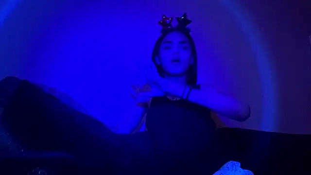 MarlyJess online show from 06/15/26, 03:25