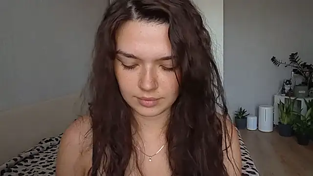Vicki queen online show from 06/29/26, 10:15