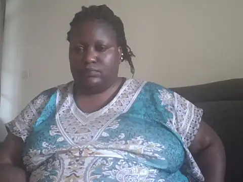 Snapshot of fat_ebonyqueen chatting on 05/23/26, 02:21 fat ebonyqueen online show from 05/23/26, 02:21