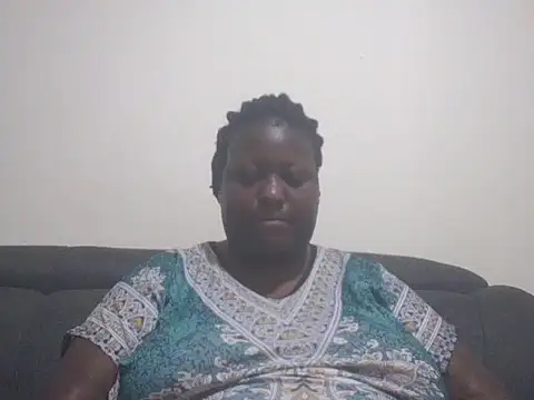 Snapshot of fat_ebonyqueen chatting on 05/28/26, 02:25 fat ebonyqueen online show from 05/28/26, 02:25