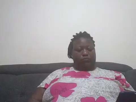 Snapshot of fat_ebonyqueen chatting on 06/05/26, 07:30 fat ebonyqueen online show from 06/05/26, 07:30