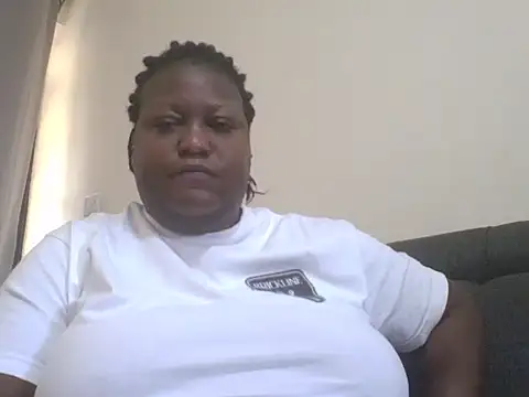 Snapshot of fat_ebonyqueen chatting on 06/08/26, 06:36 fat ebonyqueen online show from 06/08/26, 06:36