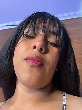 Alexia Lerner online show from 07/28/26, 08:52