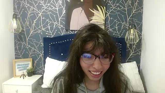 Snapshot of Allyshon_ chatting on 05/29/26, 07:45 Allyshon online show from 05/29/26, 07:45