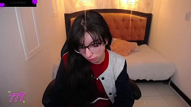 Allyshon  online show from 07/04/26, 08:04