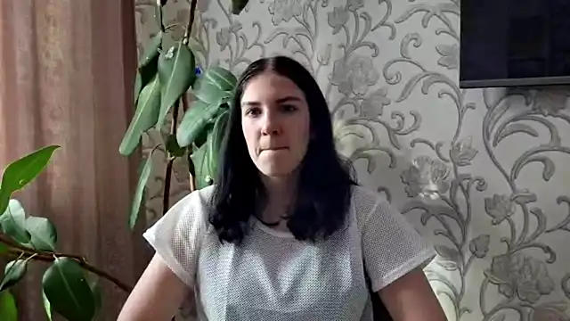 Snapshot of MoroseViki chatting on 06/06/26, 01:27 MoroseViki online show from 06/06/26, 01:27