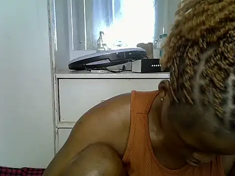 Pinky lina1 online show from 06/05/26, 12:44