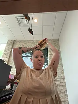 tWerKinGirl36 online show from 05/21/26, 07:21