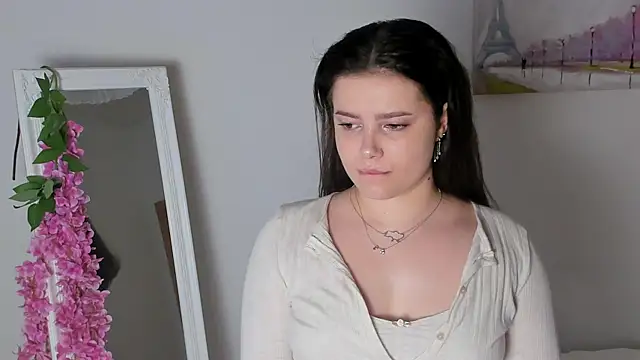 Snapshot of rizz_caprice_ chatting on 05/20/26, 06:36 rizz caprice online show from 05/20/26, 06:36