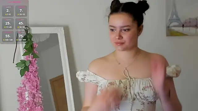 Snapshot of rizz_caprice_ chatting on 05/24/26, 06:24 rizz caprice online show from 05/24/26, 06:24