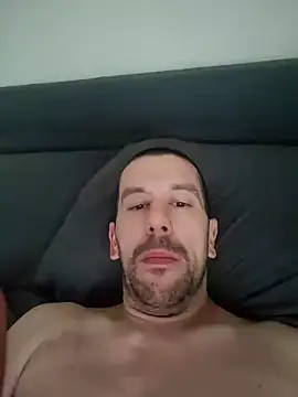 Snapshot of FrankGrimey chatting on 06/06/26, 03:17 FrankGrimey online show from 06/06/26, 03:17