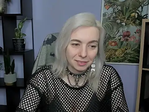 Snapshot of velvetanne chatting on 06/03/26, 06:27 velvetanne online show from 06/03/26, 06:27