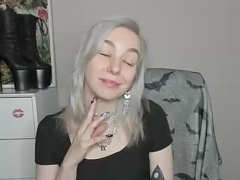 velvetanne online show from 06/23/26, 06:33