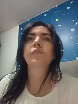 Snapshot of dhanya_moon chatting on 05/27/26, 12:07 dhanya moon online show from 05/27/26, 12:07