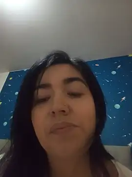 Snapshot of dhanya_moon chatting on 05/27/26, 01:57 dhanya moon online show from 05/27/26, 01:57