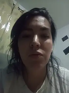 Snapshot of dhanya_moon chatting on 06/13/26, 03:15 dhanya moon online show from 06/13/26, 03:15