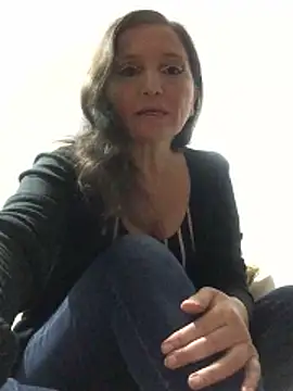 Snapshot of Alexa_montiel chatting on 06/05/26, 12:17 Alexa montiel online show from 06/05/26, 12:17