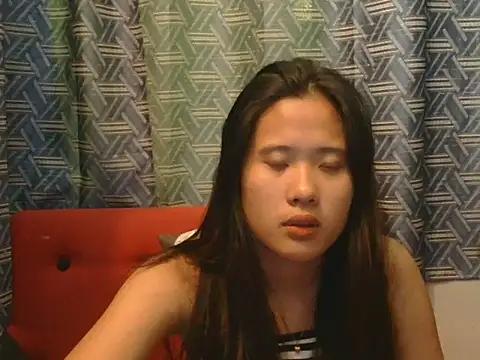 Snapshot of petiteasian_pinaygirl chatting on 06/16/26, 12:57 petiteasian pinaygirl online show from 06/16/26, 12:57