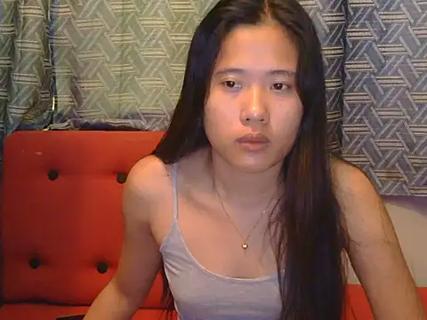 Snapshot of petiteasian_pinaygirl chatting on 06/25/26, 01:38 petiteasian pinaygirl online show from 06/25/26, 01:38