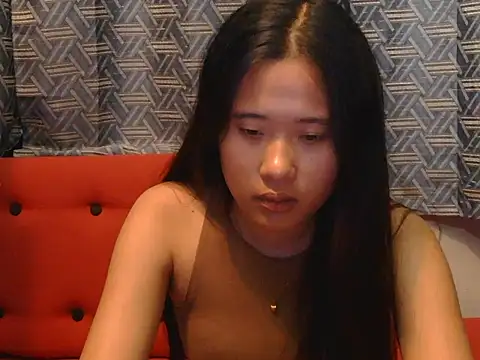 Snapshot of petiteasian_pinaygirl chatting on 06/30/26, 08:37 petiteasian pinaygirl online show from 06/30/26, 08:37