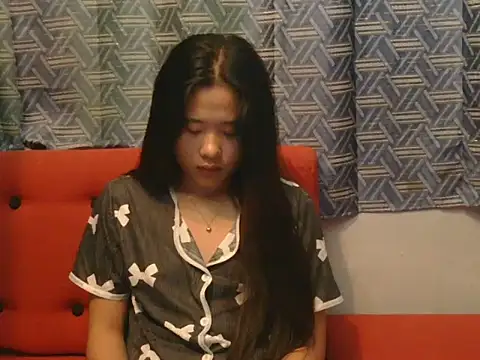 Snapshot of petiteasian_pinaygirl chatting on 07/02/26, 05:02 petiteasian pinaygirl online show from 07/02/26, 05:02