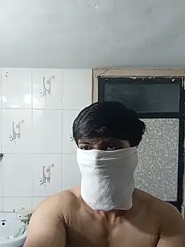 Snapshot of adil_cute chatting on 05/25/26, 07:09 adil cute online show from 05/25/26, 07:09