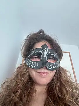 Snapshot of princy_mya chatting on 05/19/26, 03:07 princy mya online show from 05/19/26, 03:07