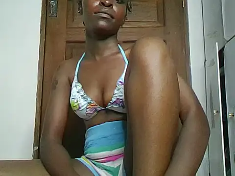 petiteprettygal online show from 07/08/26, 09:19