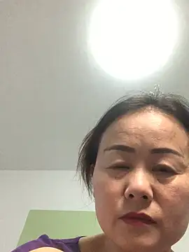 Snapshot of tongfy chatting on 06/09/26, 11:11 tongfy online show from 06/09/26, 11:11