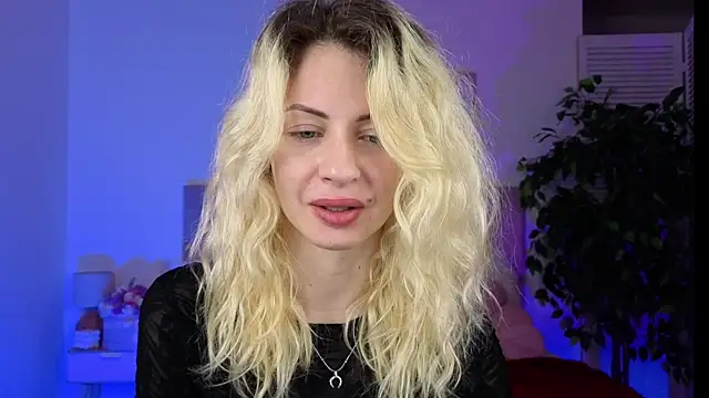 Snapshot of Fallen-angel1- chatting on 06/02/26, 06:15 Fallen-angel1- online show from 06/02/26, 06:15
