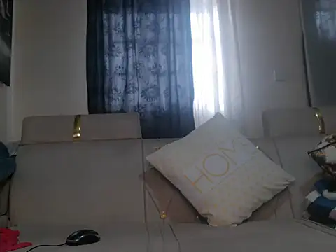 sexyleah25 online show from 07/18/26, 11:25