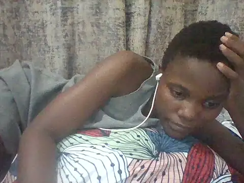 Snapshot of tina_2030 chatting on 06/08/26, 07:58 tina 2030 online show from 06/08/26, 07:58