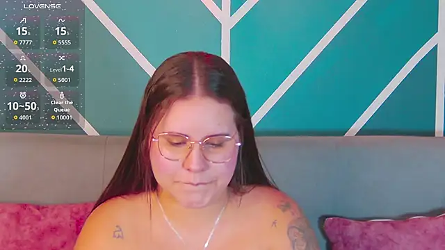 Snapshot of Lia_Avalon chatting on 06/06/26, 12:21 Lia Avalon online show from 06/06/26, 12:21