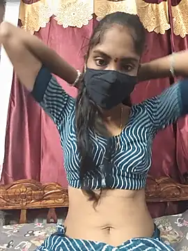 reshma124 online show from 06/26/26, 01:15