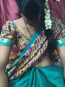 reshma124 online show from 06/30/26, 09:32