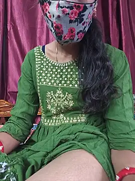 reshma124 online show from 07/05/26, 11:28