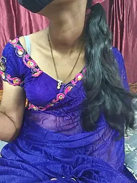 reshma124 online show from 07/14/26, 10:43