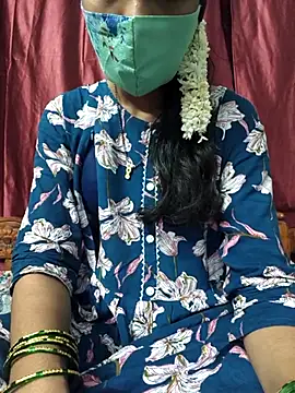reshma124 online show from 08/04/26, 11:18